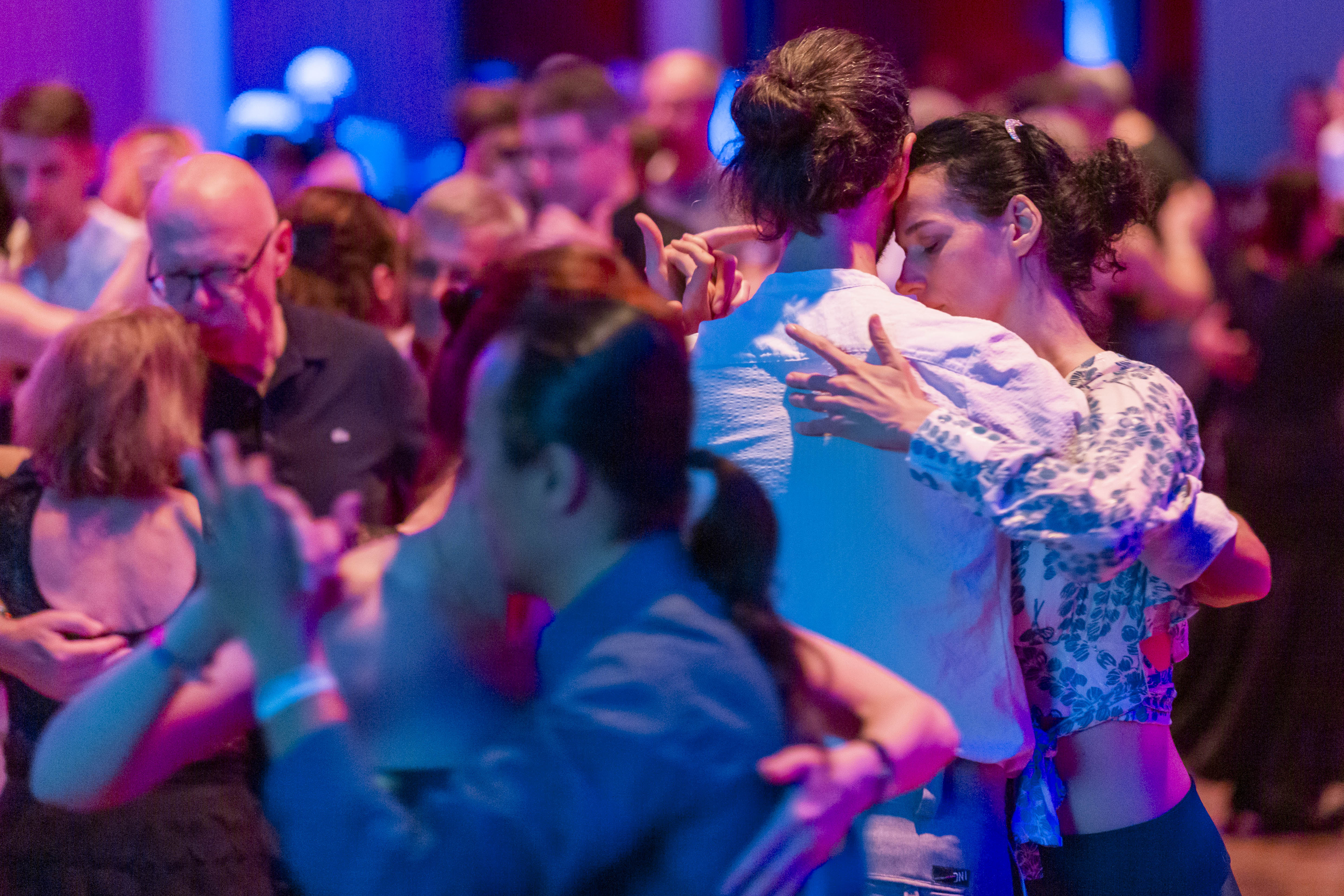 OsterTango Basel 2026 – Milonga im Volkshaus